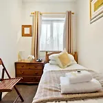 Pass The Keys 55 Heworth Village Wonderfully Cosy Family In Holiday home