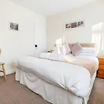 Pass The Keys 55 Heworth Village Wonderfully Cosy Family In York