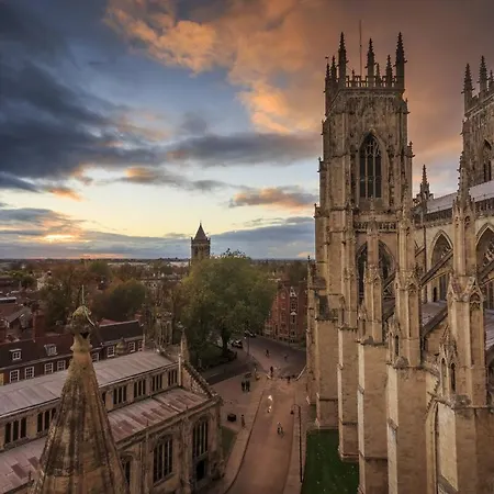 Pass The Keys 55 Heworth Village Wonderfully Cosy Family In *