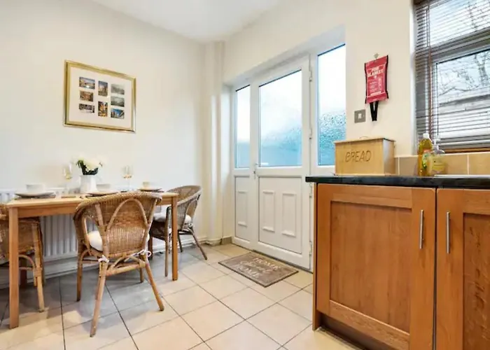 Dom wakacyjny Pass The Keys 55 Heworth Village Wonderfully Cosy Family In York