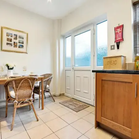 בית נופש Pass The Keys 55 Heworth Village Wonderfully Cosy Family In יורק